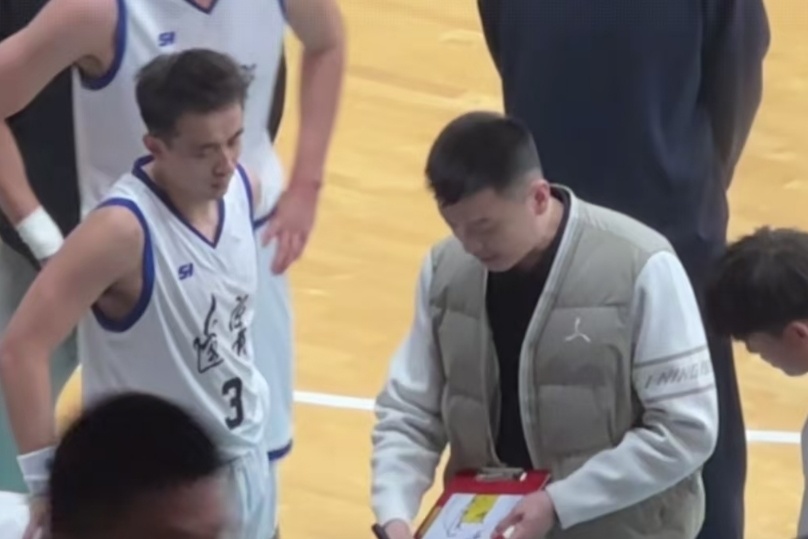 赛的三连胜, 吴昌泽内外, 队打得比较